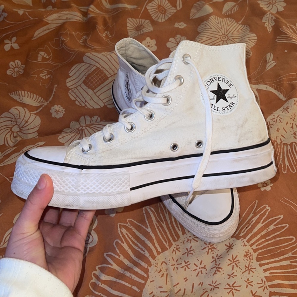 Womens Converse Chuck Taylor All Star Hi Lift Sneaker - White